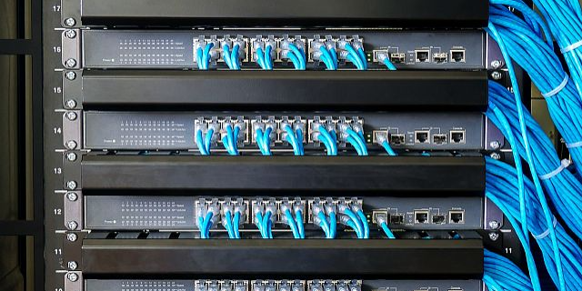 海曙区常规网络设备调试与格式化服务解析——以宁波海曙明邦计算机技术服务部为例